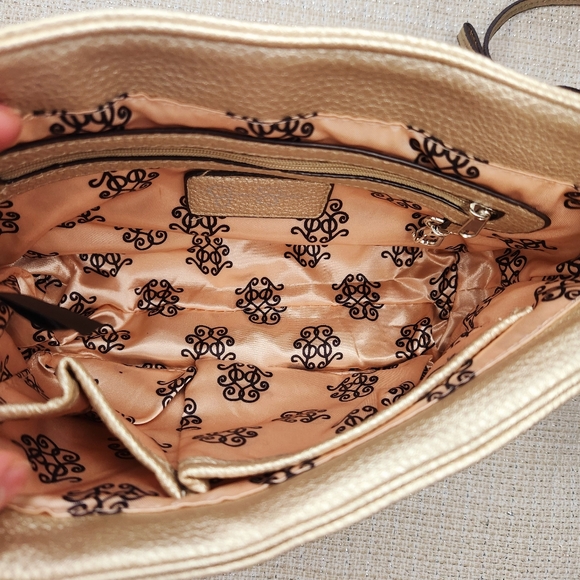 Jessica Simpson Metallic Cream Champagne Crossbody Purse or Shoulder Bag - Picture 9 of 16